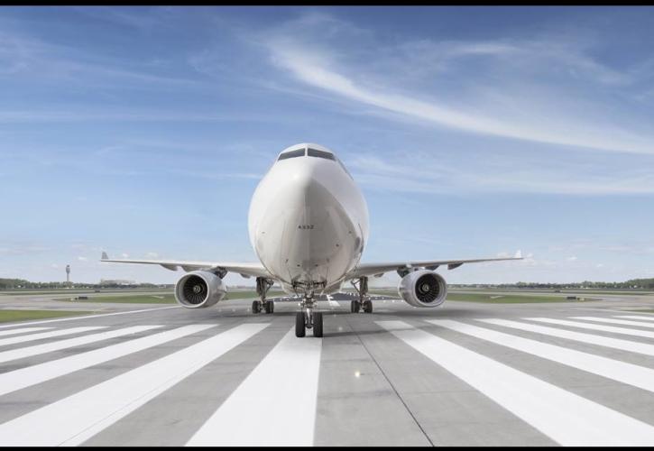 Γερό ανακάτεμα στην τράπουλα των αερομεταφορών