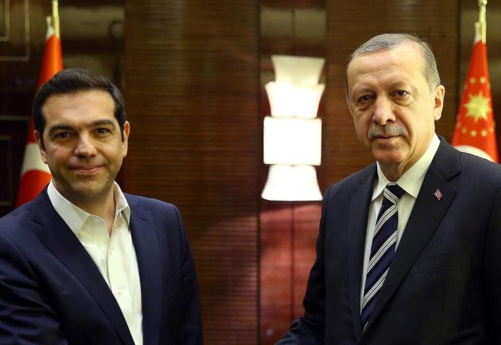 Τσίπρας σε Ερντογάν: Να δούμε τη θετική ατζέντα της οικονομίας