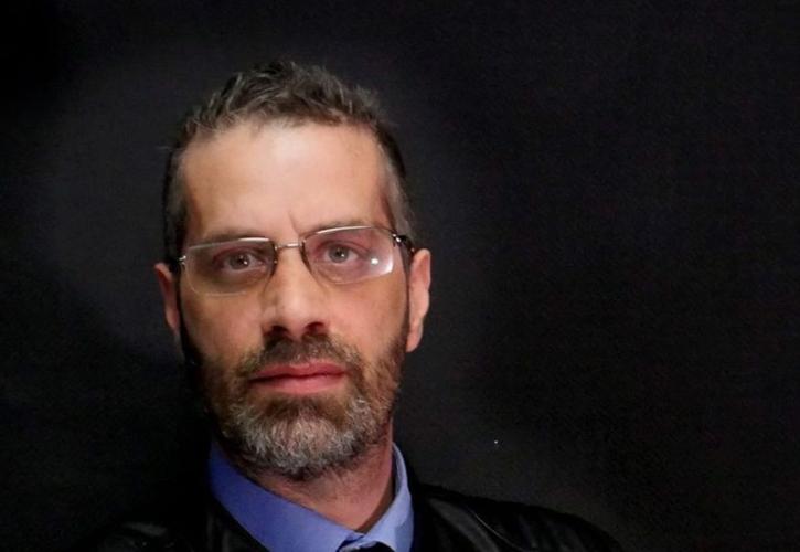 Πέθανε στα 42 του ο δημοσιογράφος Κώστας Εφήμερος