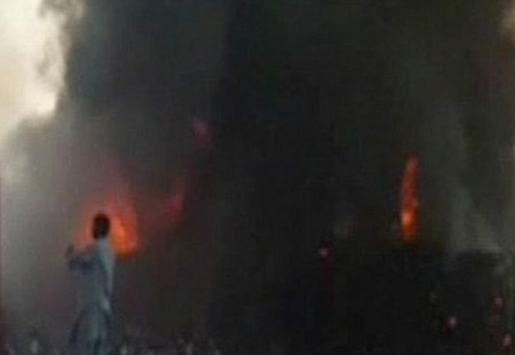 Συγκρούσεις στα σύνορα Πακιστάν με Αφγανιστάν - Αναφορές για δεκάδες νεκρούς