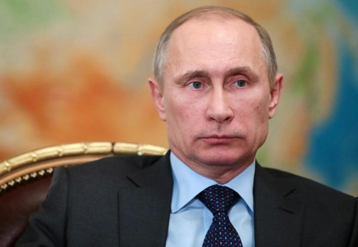 Ο Πούτιν αναγνωρίζει τις ΛΔ σε Ντονέτσκ, Λουγκάνσκ - Έδωσε εντολή να αναπτυχθούν «ειρηνευτικές δυνάμεις»