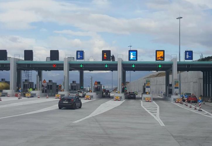 Διόδια: Οι νέες τιμές των μετωπικών και πλευρικών σταθμών στους αυτοκινητόδρομους