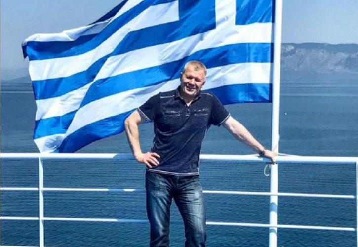 «Εάν θελουμε να ζήσουμε θα πρεπει να φύγουμε απο τη γη»