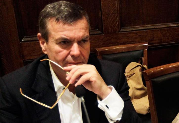 Στα 5.860 ευρώ το πλαφόν για τις ασφαλιστέες αποδοχές