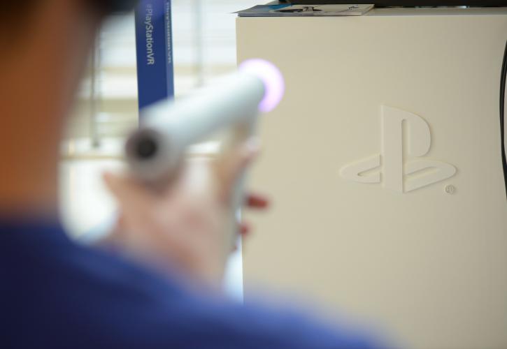 Μήνυση 5 δισ. στερλίνων στην PlayStation για υπερχρεώσεις παιχνιδιών