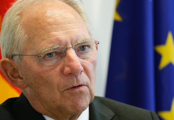 Σόιμπλε: «Σημαντικό βήμα» η έκδοση του ομολόγου