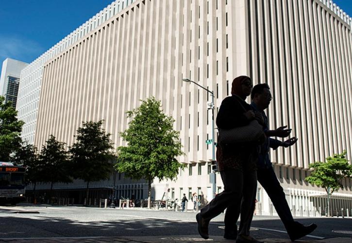 Αλέρτ Moody's για το ΑΑΑ της Παγκόσμιας Τράπεζας λόγω Τραμπ