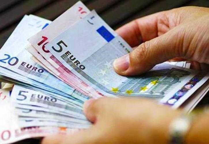 Θεσμοί σε ΑΑΔΕ: Στοχεύστε στα «φρέσκα» χρέη