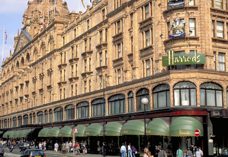 Harrods: Νοικιάζει φορέματα των €850 με μόλις €16