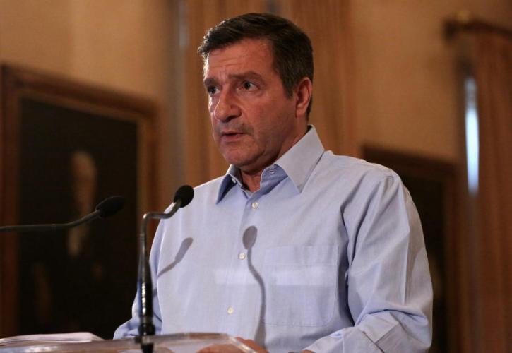 Βουλή: Εγκρίθηκε η άρση ασυλίας του Γιώργου Καμίνη