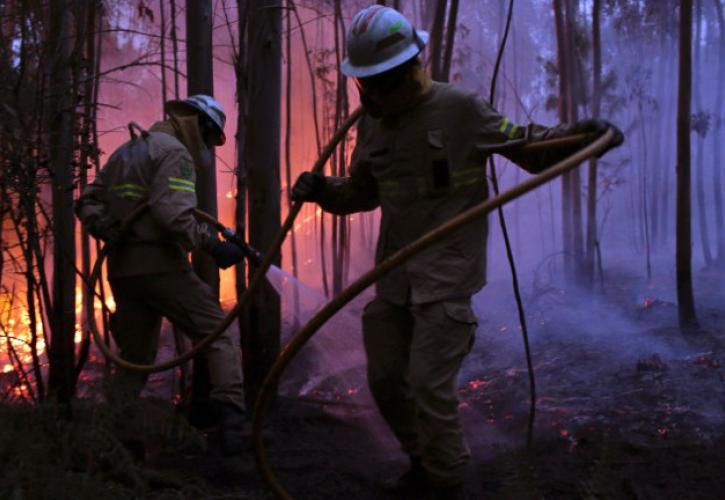 Πορτογαλία: Εκατοντάδες πυροσβέστες διαδήλωσαν στη Λισαβόνα διεκδικώντας μισθολογικές αυξήσεις
