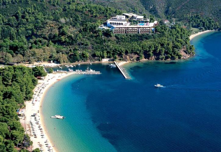 Αυξήθηκαν τον Μάιο αφίξεις και διανυκτερεύσεις στα τουριστικά καταλύματα