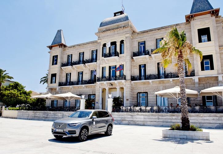 Συνεργασία Volvo και Poseidonion Grand Hotel