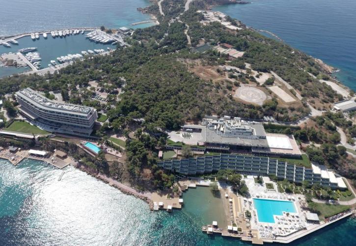 Γ. Προκοπίου – Αστέρας Βουλιαγμένης: Ο «βασιλιάς» του real estate και το «πετράδι στο στέμμα» του