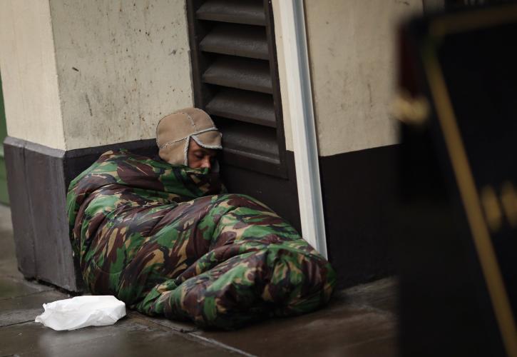 ΗΠΑ: Σε αριθμό - ρεκόρ έφτασαν οι άστεγοι στη χώρα