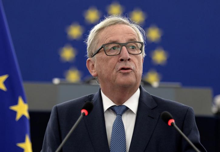 Γιούνκερ: Πιο ανθεκτική η ΕΕ στις κυβερνοεπιθέσεις