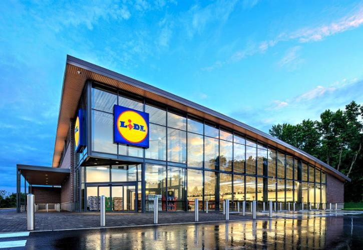 Βρετανία: Αύξηση πωλήσεων της Lidl κατά 25% την περίοδο των Χριστουγέννων 