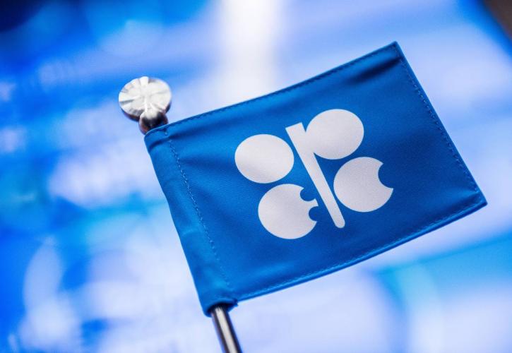 ΟΠΕΚ+: Αμετάβλητη η πολιτική για την παραγωγή πετρελαίου - Ενισχύονται οι τιμές του «μαύρου χρυσού»