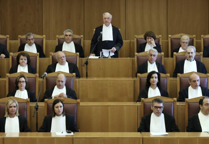 Αθώος ο αντιπρόεδρος του ΣτΕ για τους διαλόγους με πρώην σπουδάστρια