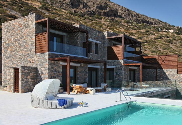 Γεμίζει εντυπωσιακές βίλες η Κρήτη (pics)