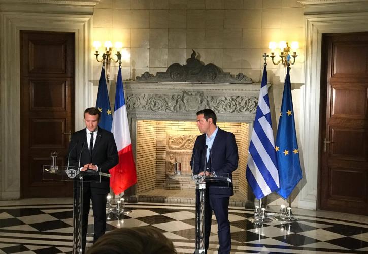 «Ελλάς-Γαλλία, συμμαχία» εν όψει τρίτης αξιολόγησης
