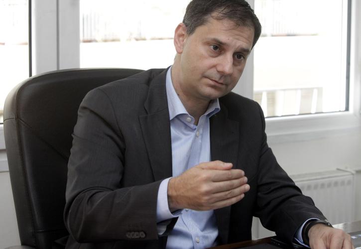 Χάρης Θεοχάρης: Τι προτείνει για το κοινωνικό μέρισμα