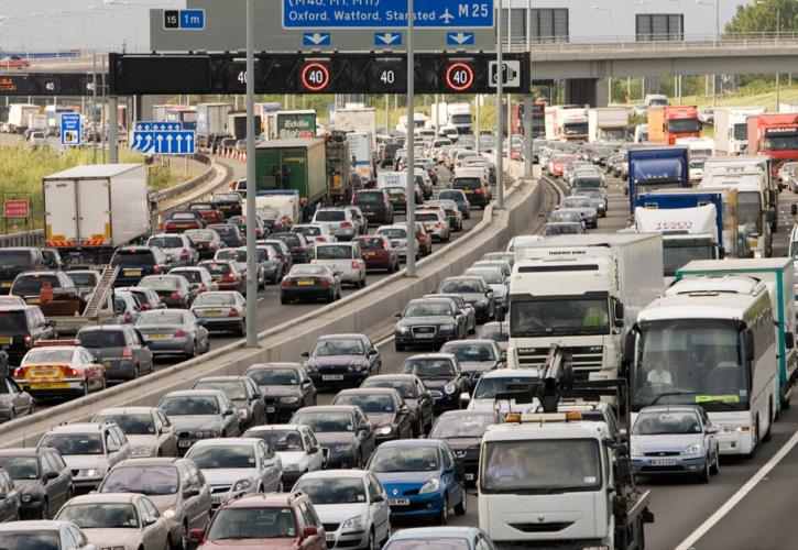 Εντυπωσιακή αύξηση αυτοκινήτων την τελευταία δεκαετία