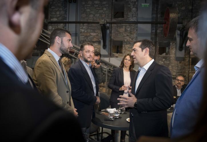 «Ανοιχτό παράθυρο» για φοροελαφρύνσεις αφήνει ο Τσίπρας