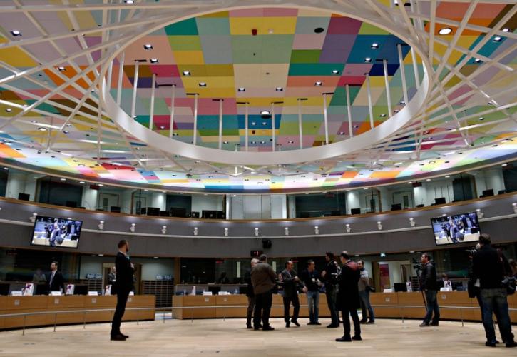Ξαφνική «χαραμάδα» για συμφωνία στο Eurogroup