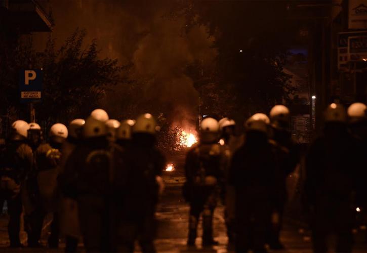 Θεσσαλονίκη: Σε 20 προσαγωγές προχώρησε η αστυνομία έπειτα από τα χθεσινά επεισόδια πέριξ του ΑΠΘ