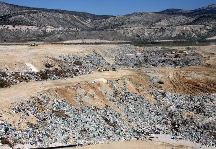 Καταγγελίες του ΣΑΤΕ για τους διαγωνισμούς έργων ΧΥΤΑ
