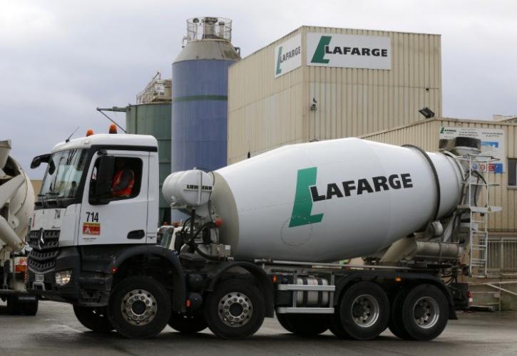Γαλλία: Ξεκινά η δίκη της τσιμεντοβιομηχανίας Lafarge - Κατηγορείται για «χρηματοδότηση τρομοκρατίας»