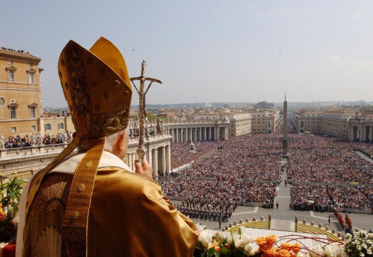 Βατικανό: Η τρίτη δόση του εμβολίου κατά του κορονοϊού χορηγήθηκε στον πάπα Φραγκίσκο