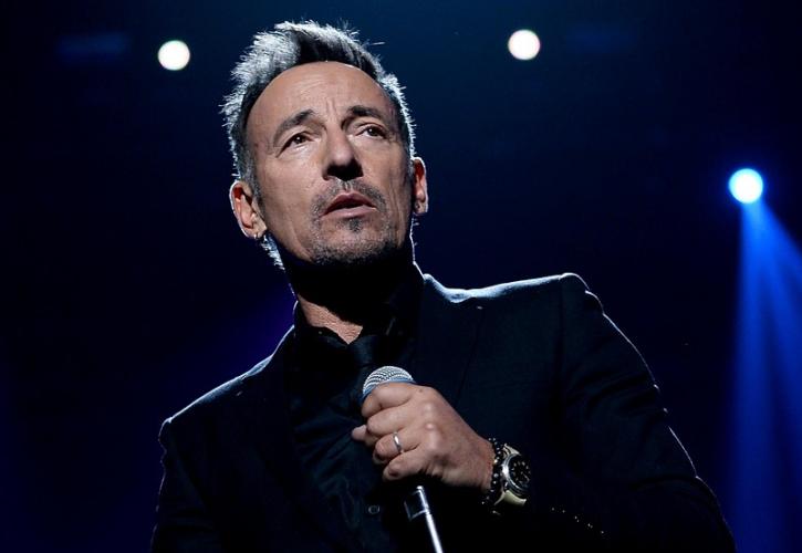 Τραμπ: Ζητά να μποϊκοτάρουν τις συναυλίες του Μπρους Σπρίνγκστιν