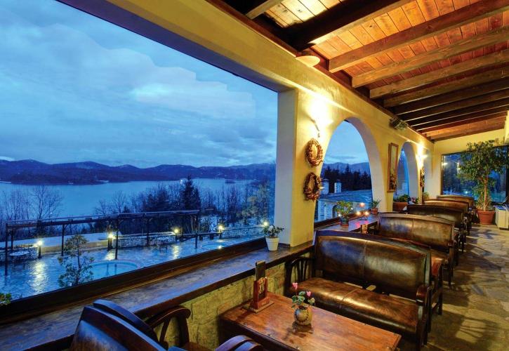 Ξενοδόχοι: Έχουμε «βαθύ σκοτάδι» για τον νέο φόρο Διαμονής