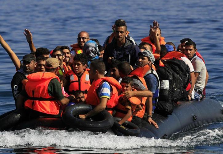 Ιταλία: 2.000 μετανάστες διασώθηκαν σε μία μέρα