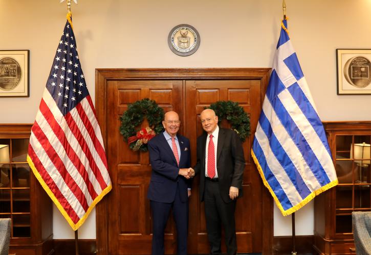 Η οικονομική συνεργασία στο επίκεντρο της συνάντησης Παπαδημητρίου – Ρος