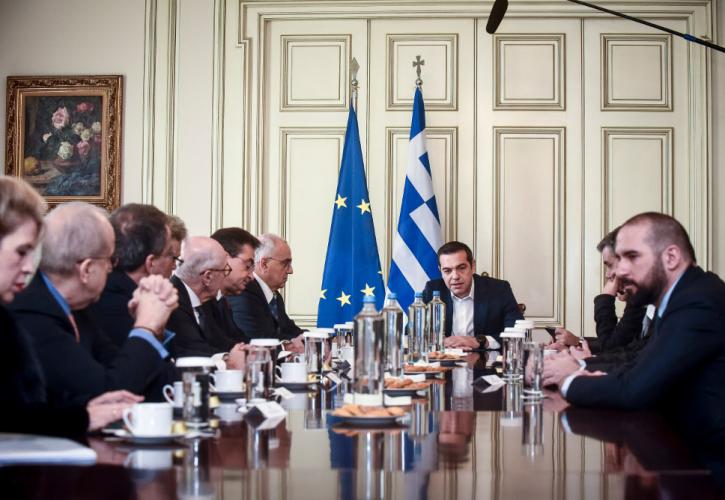 Τραπεζίτες προς Τσίπρα: Αποδίδει καρπούς η μάχη κατά των στρατηγικών κακοπληρωτών