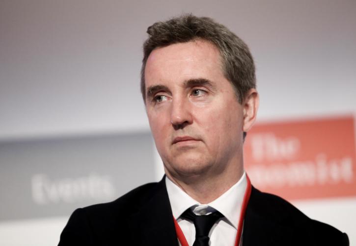 «Ανάκριση» Κοστέλο από την ολλανδική Βουλή για τα Μνημόνια