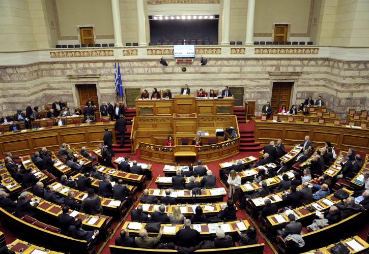 Χωρίς αστερίσκους η κυβερνητική πλειοψηφία στη Βουλή
