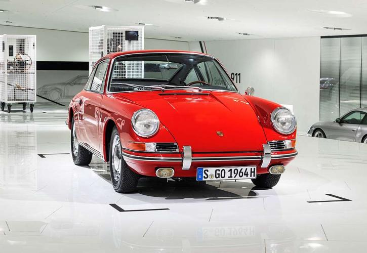 Η Porsche 911 «γεννήθηκε» με άλλο όνομα (vid)