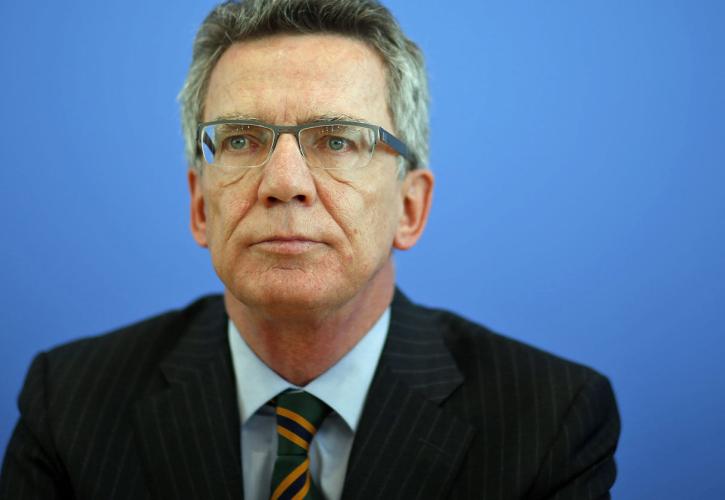 Γερμανός ΥΠΕΣ: Στη φύλαξη των εξωτερικών συνόρων η λύση για τη Σένγκεν