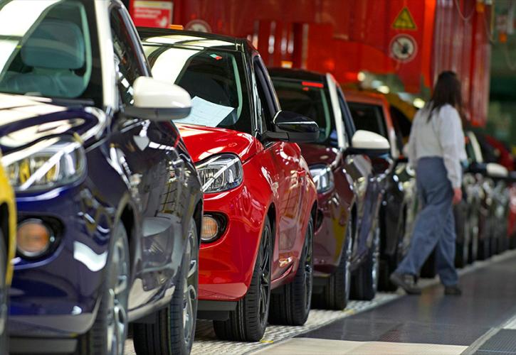 PwC: Το 49% των καταναλωτών σκέφτεται να αποκτήσει αυτοκίνητο μέσω συνδρομής