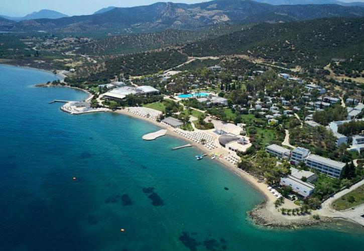 Σκάφος προσέκρουσε σε βραχονησίδα κοντά στην Ύδρα: Σώοι οι δύο επιβαίνοντες
