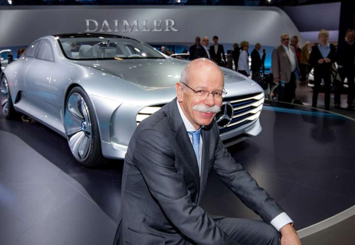 Το αφεντικό της Mercedes «διαβάζει» το μέλλον