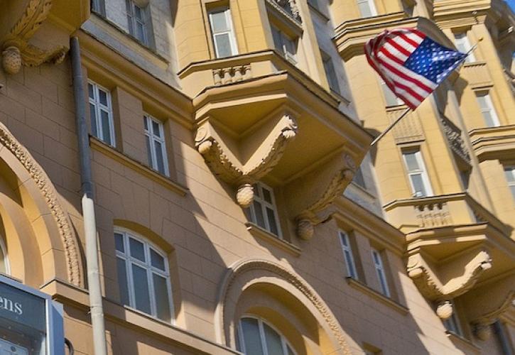 Υπόθεση Σκριπάλ: 60 Αμερικανούς διπλωμάτες απελαύνει η Ρωσία