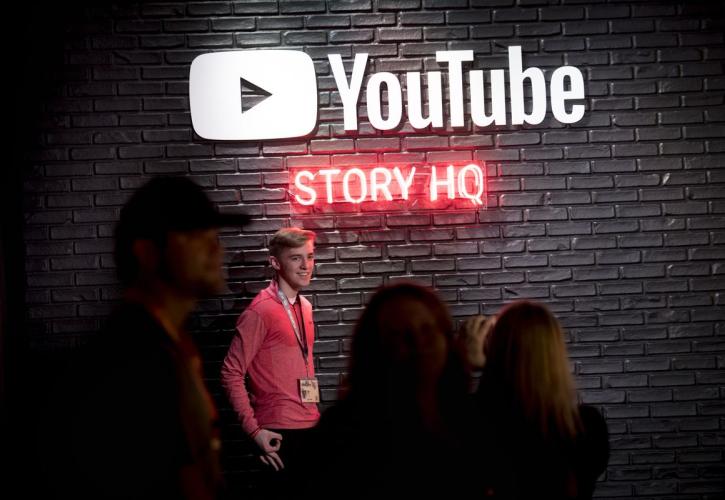 Η Google κερδίζει το έδαφος που χάνει η Facebook