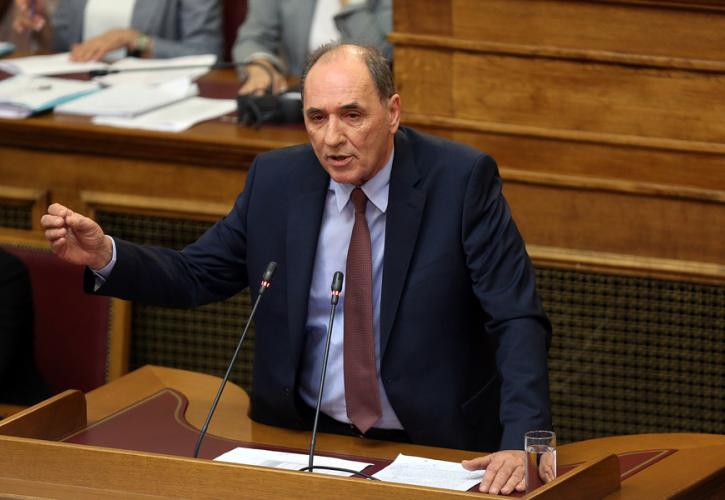 Σταθάκης για ΔΕΗ: Ισχυρά τα εργασιακά δικαιώματα