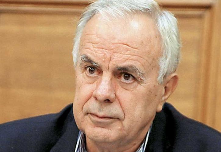 Αποστόλου: Θα πληρωθούν άμεσα οι ροδακινοπαραγωγοί