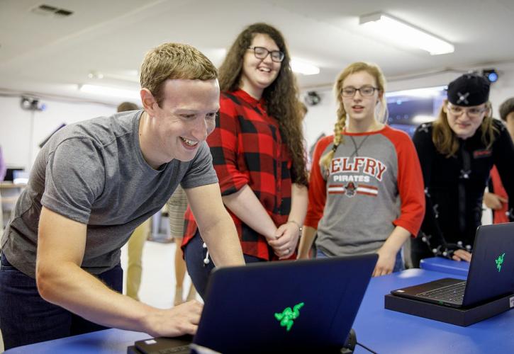 Facebook: Πάνω από 240.000 δολ. βγάζει ο μέσος εργαζόμενος
